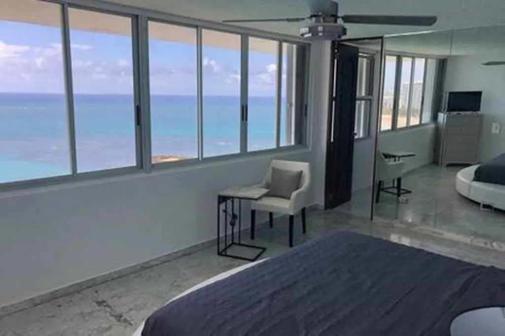 Spectacular Beach Front Ph, 2 Level-3Bd-2.5 Bath Apartment San Juan Puerto Rico